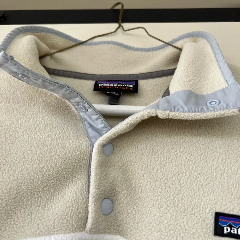 Patagonia Pullover - Picture 2 of 7